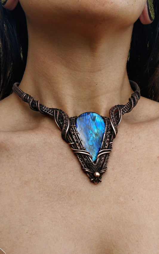 DIVINE ALIGNMENT - Labradorite neck piece