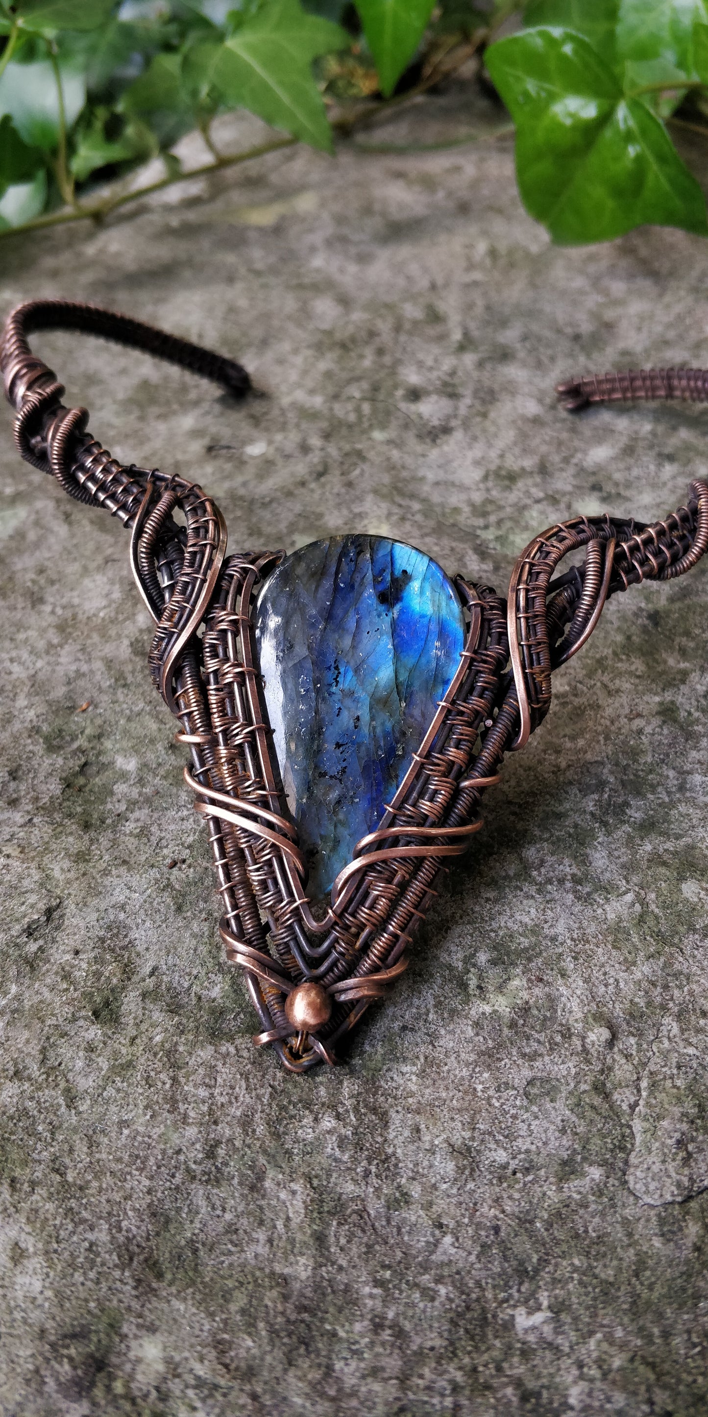 DIVINE ALIGNMENT - Labradorite neck piece